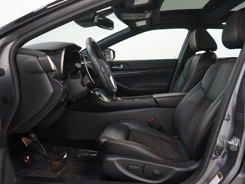 Used 2021 Nissan Maxima SR w/ Sport Mat Group image 17