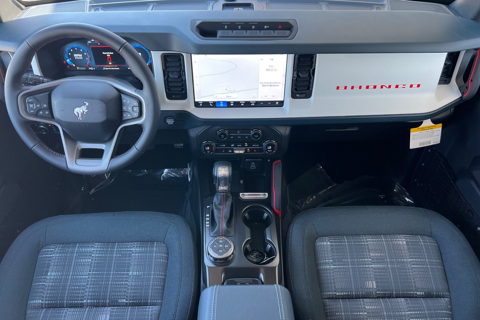 New 2026 Ford Bronco Heritage Edition AWD/4WD image 11