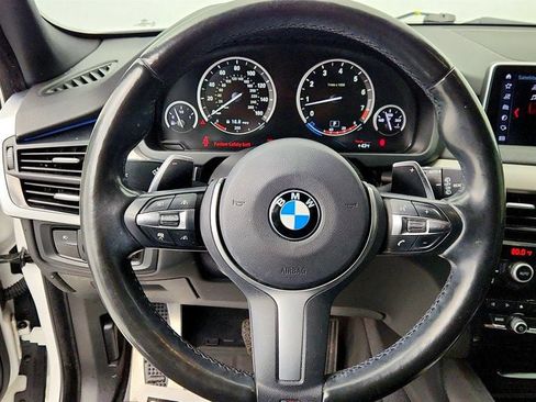 Used 2018 BMW X5 xDrive50i w/ M Sport Package image 14