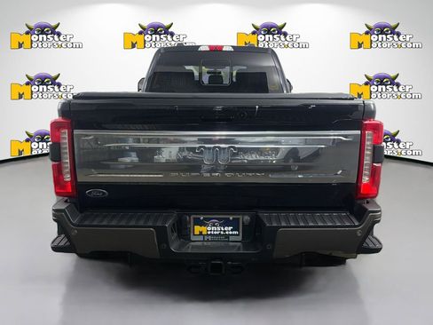 Used 2023 Ford F350 King Ranch w/ FX4 Off-Road Package image 6