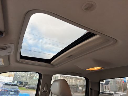 Used 2012 Chevrolet Silverado 2500 LTZ image 15