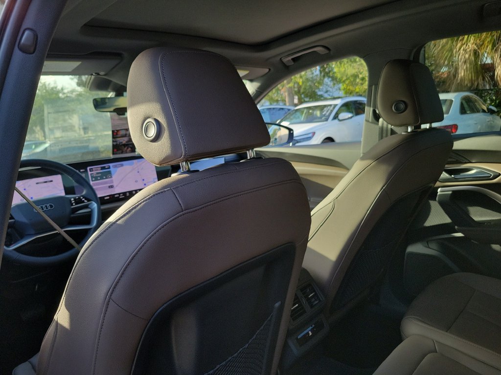 New 2026 Audi Q5 Premium Plus AWD/4WD image 25