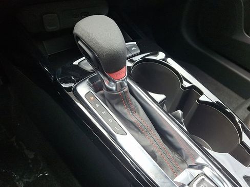 New 2026 Chevrolet Trax RS image 7