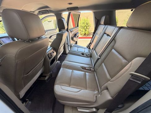 Used 2017 Chevrolet Tahoe LT w/ Luxury Package AWD/4WD image 44