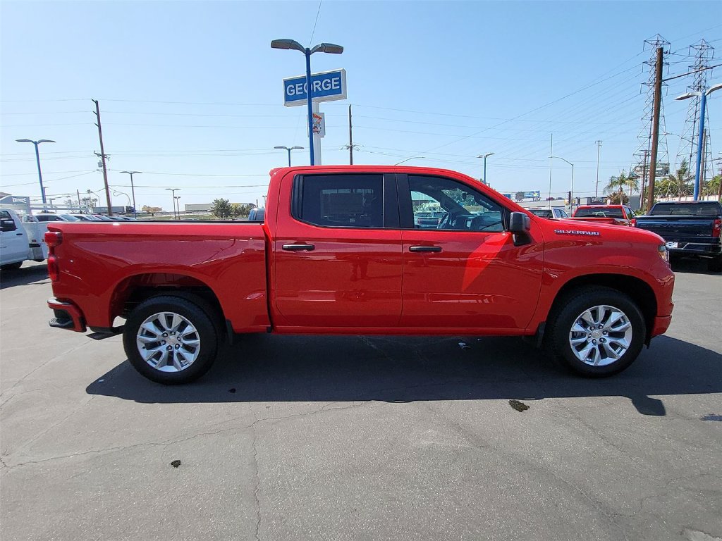 Used 2022 Chevrolet Silverado 1500 Custom RWD image 27