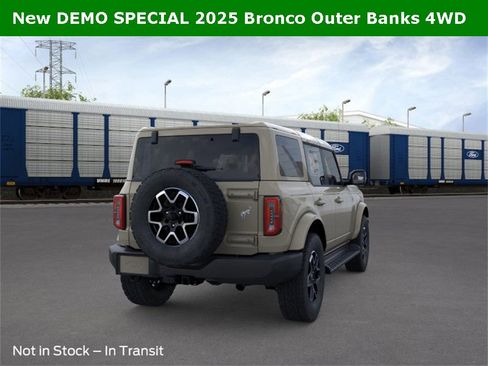 New 2025 Ford Bronco Outer Banks image 42