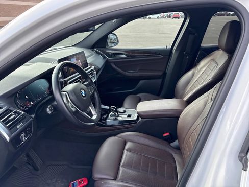 Used 2023 BMW X4 xDrive30i w/ Premium Package AWD/4WD image 4