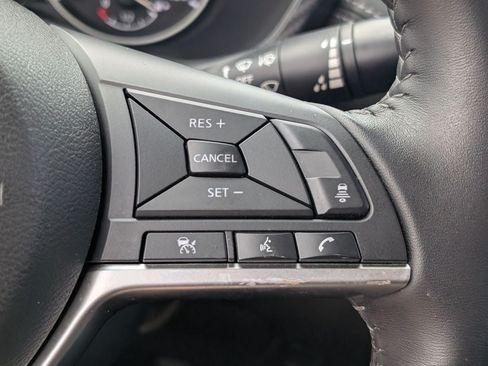 Used 2021 Nissan Sentra SV w/ Trunk Package FWD image 21