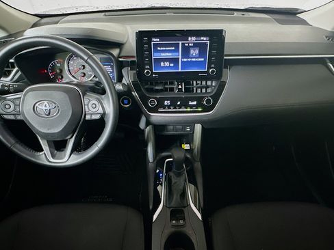 Used 2022 Toyota Corolla Cross LE FWD image 27