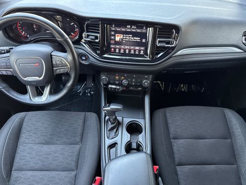 Used 2024 Dodge Durango SXT image 14