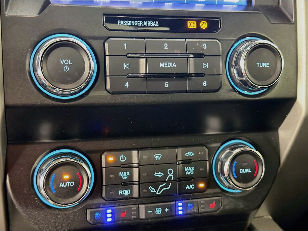 Used 2020 Ford F250 Lariat w/ Tremor Off-Road Package AWD/4WD image 19