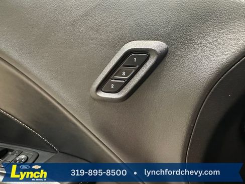 Used 2021 Dodge Challenger R/T Scat Pack RWD image 6