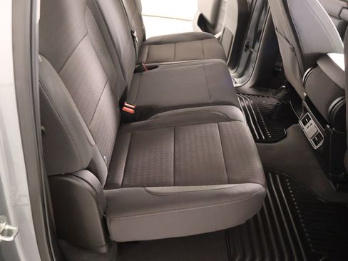 Used 2025 Chevrolet Silverado 1500 Custom RWD image 12