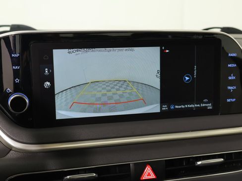 Used 2023 Hyundai Sonata SEL FWD image 6