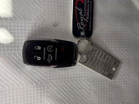 Used 2022 RAM 2500 Laramie image 32