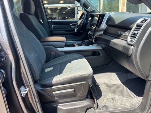 Used 2021 RAM 1500 Big Horn AWD/4WD image 14