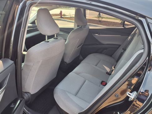 Used 2025 Toyota Camry LE FWD image 21