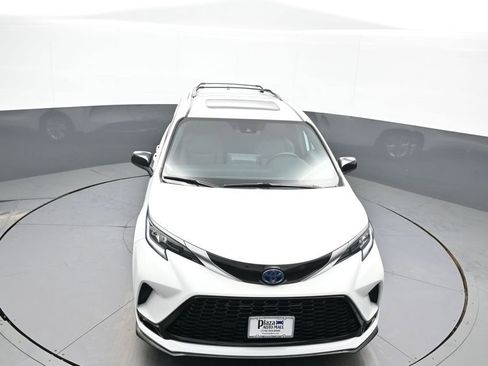 Certified 2023 Toyota Sienna XSE w/ XSE Plus Package image 38