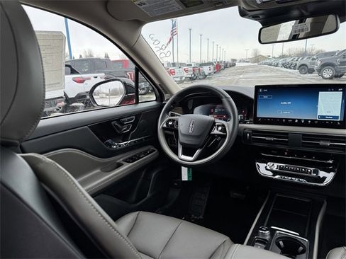 New 2026 Lincoln Corsair Grand Touring image 17