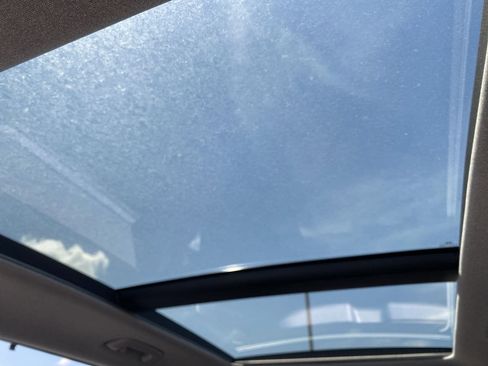 Used 2020 Hyundai Santa Fe Limited image 21