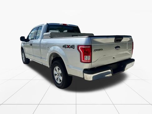 Used 2017 Ford F150 XLT AWD/4WD image 6
