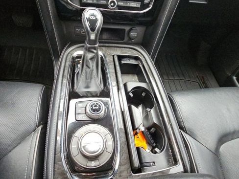 Used 2020 INFINITI QX80 Luxe w/ Proassist Package image 6