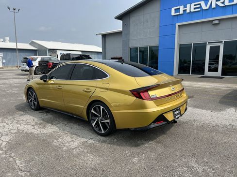Used 2021 Hyundai Sonata SEL Plus w/ Tech Package FWD image 5