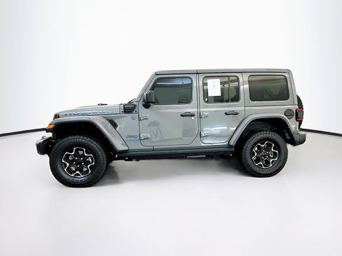 Used 2023 Jeep Wrangler Unlimited Rubicon 4xe w/ Cold Weather Group AWD/4WD image 4