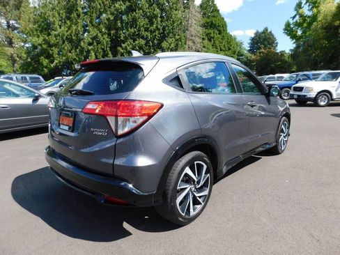 Used 2020 Honda HR-V Sport image 2
