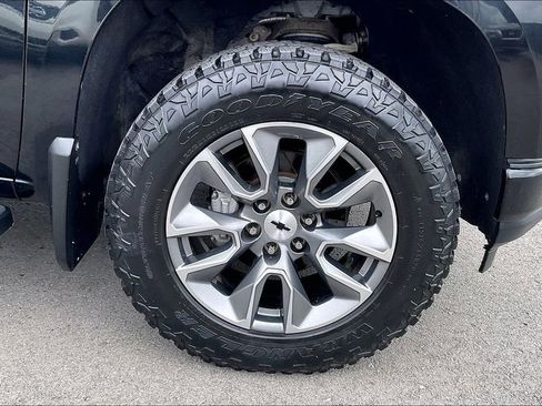 Used 2019 Chevrolet Silverado 1500 RST w/ True North Edition AWD/4WD image 10