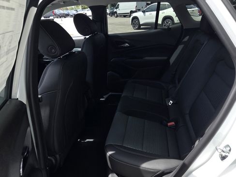 New 2026 Chevrolet Trax LT w/ Driver Confidence Package FWD image 16