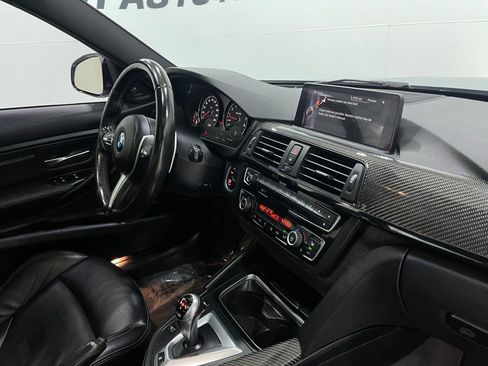 Used 2015 BMW M3 image 22