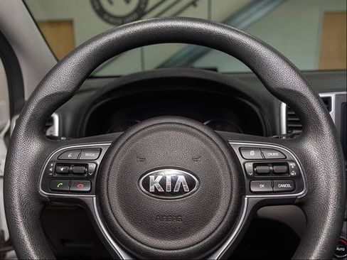 Used 2017 Kia Sportage LX w/ LX Popular Package AWD/4WD image 12
