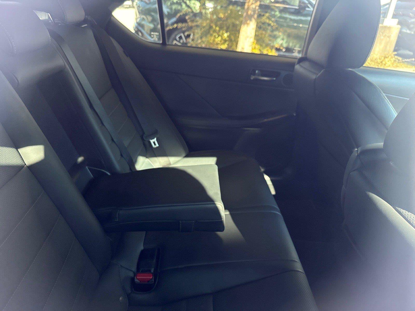 Used 2021 Lexus IS 350 F Sport w/ Dynamic Handling Package RWD image 21