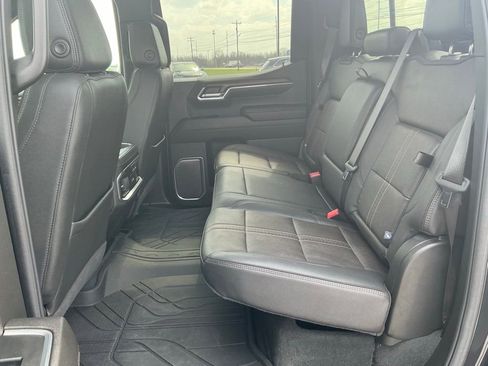 Used 2024 Chevrolet Silverado 1500 High Country AWD/4WD image 18