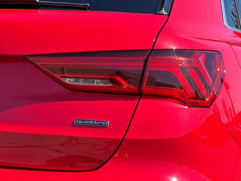 Certified 2025 Audi Q3 2.0T Premium AWD/4WD image 21