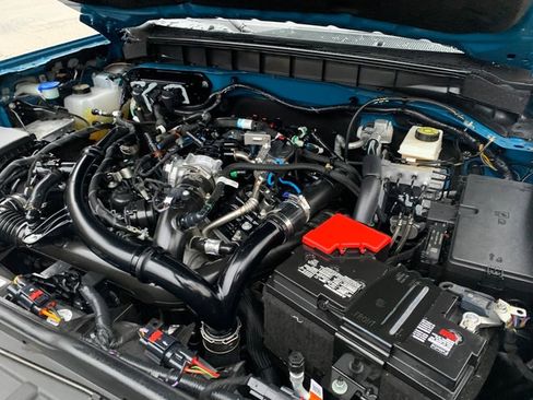 Used 2024 Ford Bronco Heritage Edition image 32