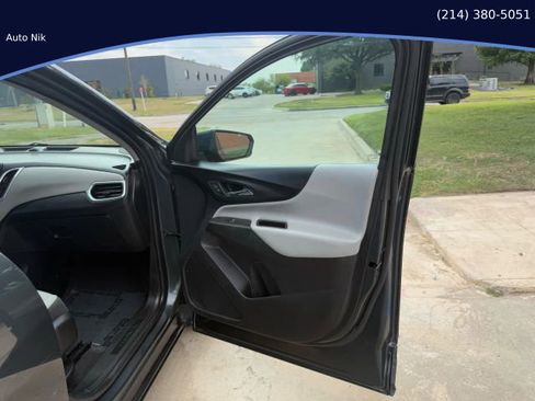 Used 2020 Chevrolet Equinox LT image 35
