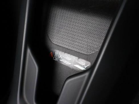 Used 2024 Chevrolet Corvette Stingray Preferred Cpe w/ 2LT image 42