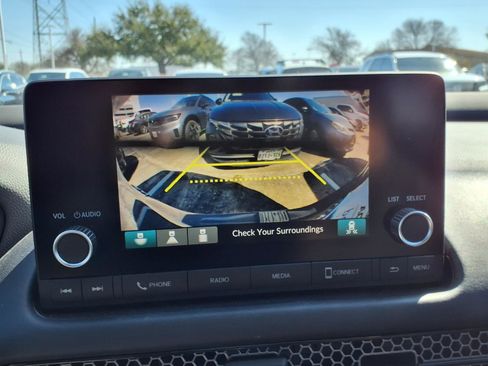 Certified 2024 Honda HR-V Sport image 11