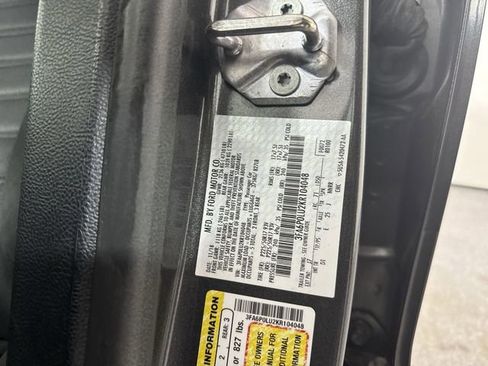 Used 2019 Ford Fusion SE image 34