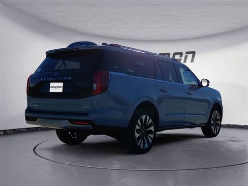 New 2025 Ford Expedition Max Platinum w/ Platinum Ultimate Package image 5