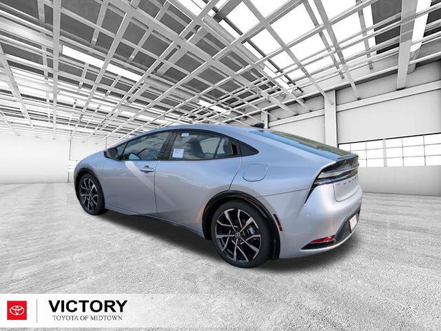 Used 2026 Toyota Prius Plug-In Hybrid FWD image 6