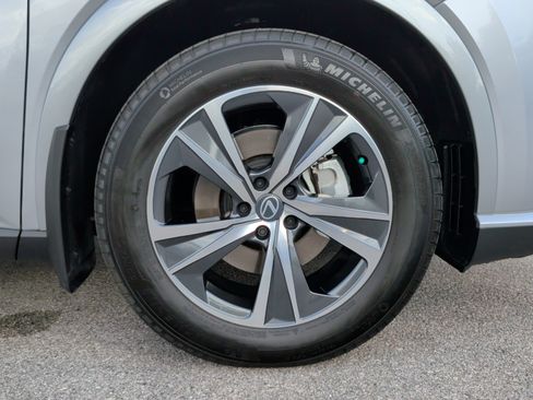 Used 2026 Lexus RX 350 Premium w/ Convenience Package FWD image 13