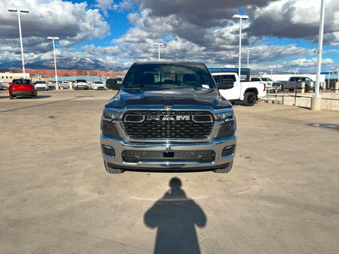 New 2026 RAM 1500 Big Horn AWD/4WD image 8