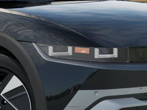 New 2026 Hyundai Ioniq 5 SEL AWD/4WD image 9