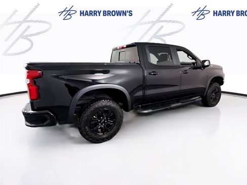 Used 2025 Chevrolet Silverado 1500 ZR2 w/ Technology Package image 33