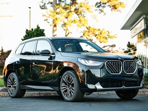 New 2026 BMW X3 xDrive30 image 1