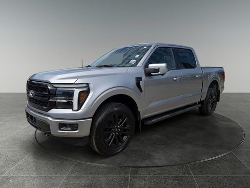 Used 2026 Ford F150 Lariat AWD/4WD image 3