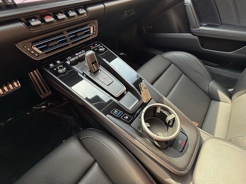 Certified 2022 Porsche 911 Carrera 4 GTS image 15
